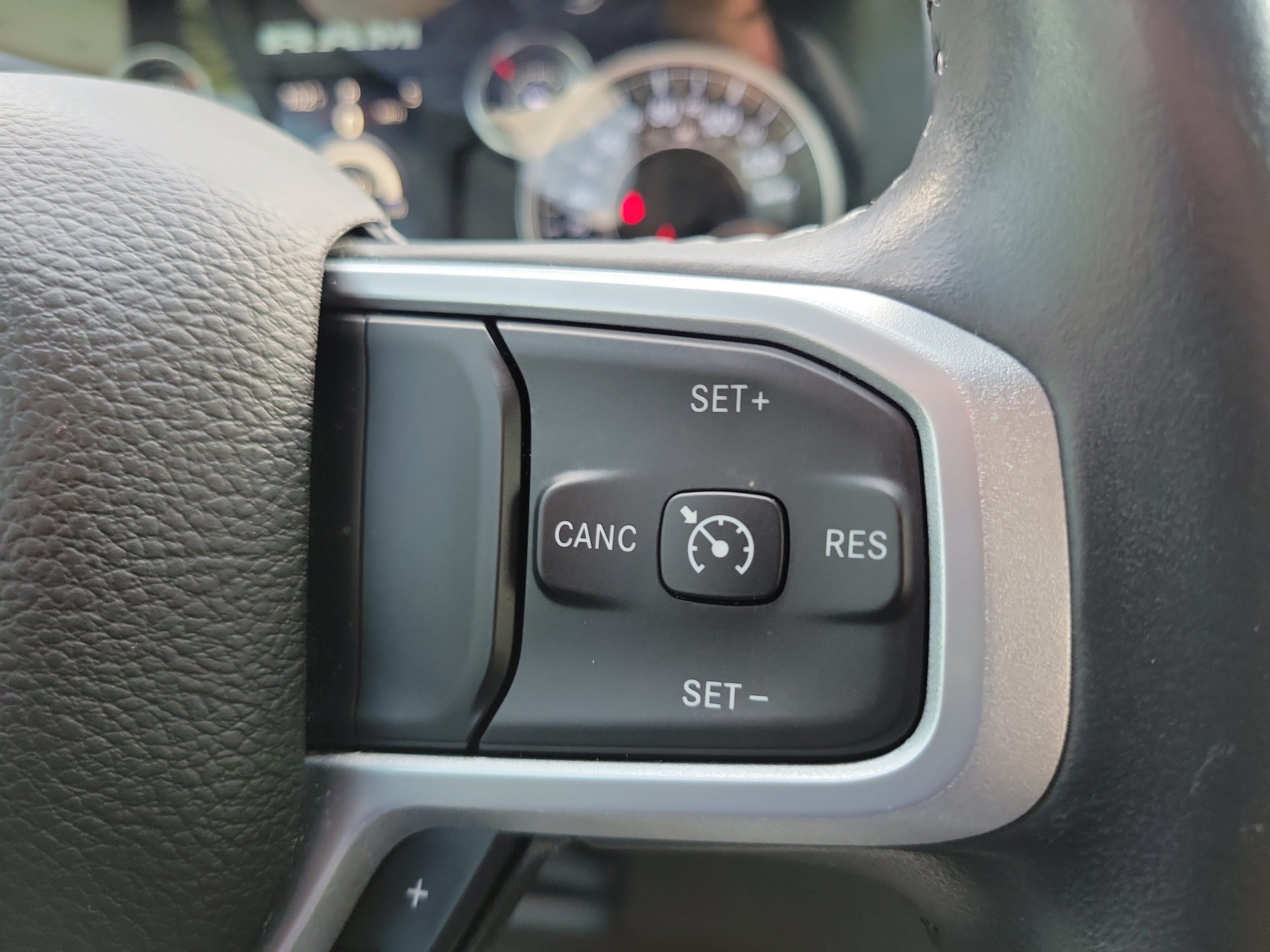 Used 2023 RAM 1500 Big Horn AWD/4WD image 18