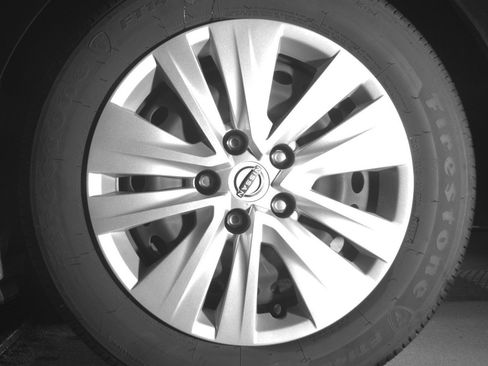 Used 2025 Nissan Sentra S FWD image 14