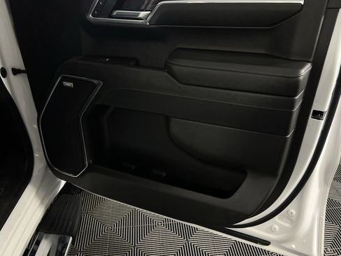 Used 2023 Chevrolet Silverado 1500 LTZ image 35