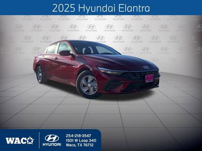 Used 2025 Hyundai Elantra SE