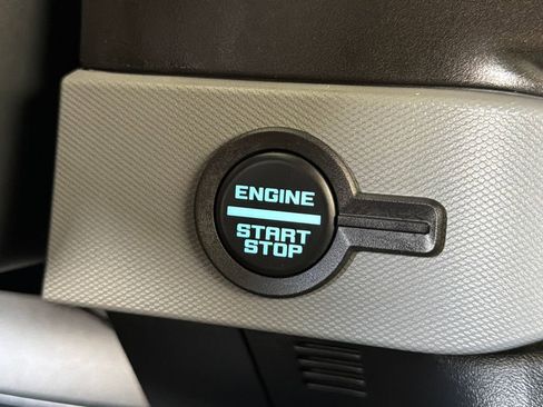 Used 2023 Ford Bronco 2-Door image 6