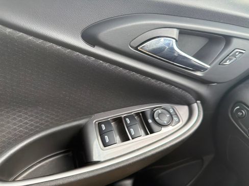Used 2023 Chevrolet Malibu RS FWD image 19