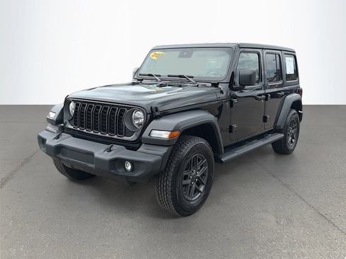Used 2024 Jeep Wrangler Sport S AWD/4WD image 8