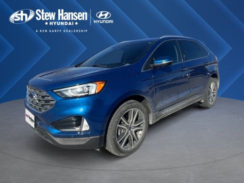 Used 2020 Ford Edge Titanium w/ Class II Trailer Tow Package image 1