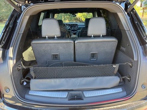 New 2025 Cadillac XT6 Premium Luxury image 5