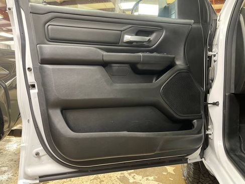 Used 2020 RAM 1500 Tradesman AWD/4WD image 15
