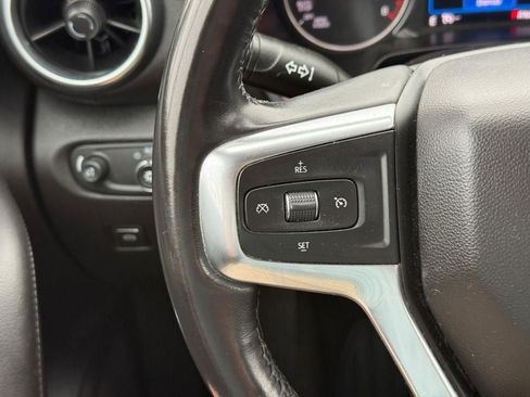 Used 2020 Chevrolet Blazer LT FWD image 18