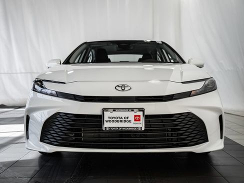 Used 2026 Toyota Camry LE image 2