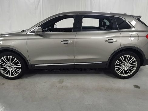 Used 2017 Lincoln MKX Reserve w/ Driver Assistance Package AWD/4WD image 6