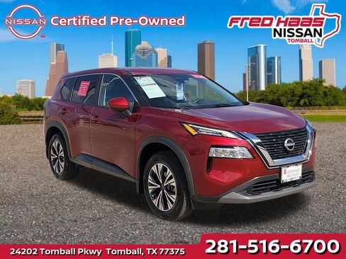 Used 2023 Nissan Rogue SV image 1