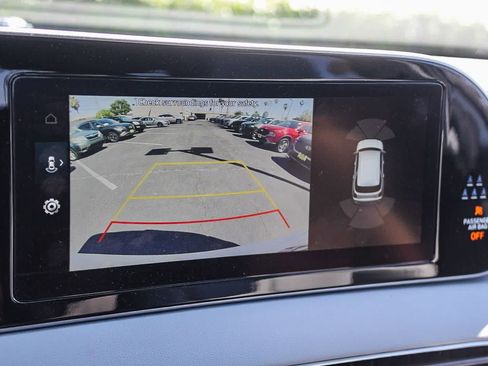 Used 2022 Hyundai Palisade SEL w/ Premium Package FWD image 33