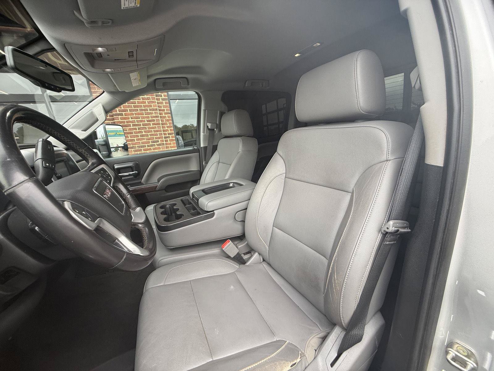 Used 2018 GMC Sierra 2500 SLT w/ Duramax Plus Package AWD/4WD image 16