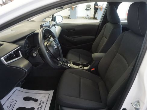 Used 2024 Toyota Corolla LE FWD image 17