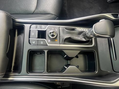 Certified 2023 Kia Sorento X-Line EX AWD/4WD image 24