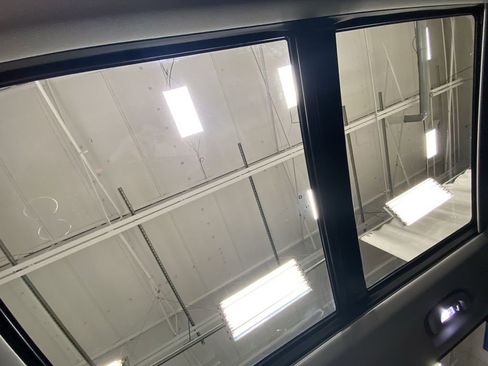 Used 2023 GMC Terrain SLE w/ Driver Convenience Package image 25