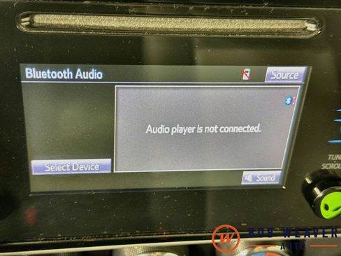 Used 2017 Toyota Corolla L FWD image 18