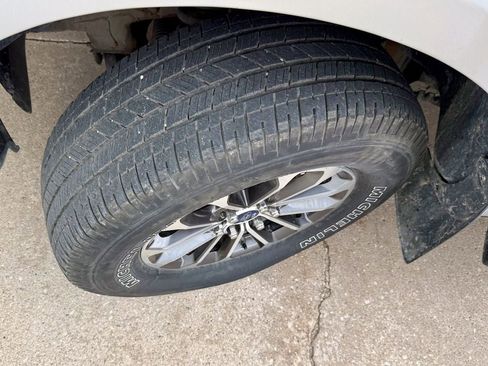 Used 2013 Ford F150 XLT w/ XLT Chrome Pkg AWD/4WD image 25