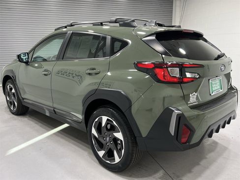 Certified 2025 Subaru Crosstrek 2.5i Limited w/ Crosstrek Mirror Package image 6
