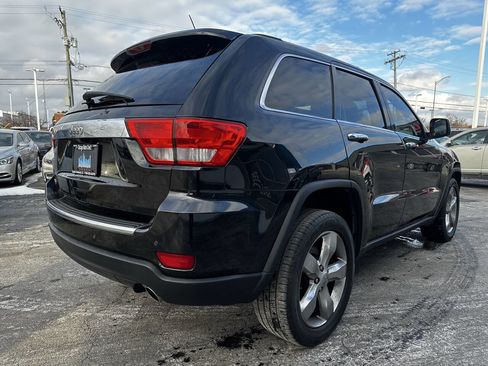 Used 2013 Jeep Grand Cherokee Overland image 11