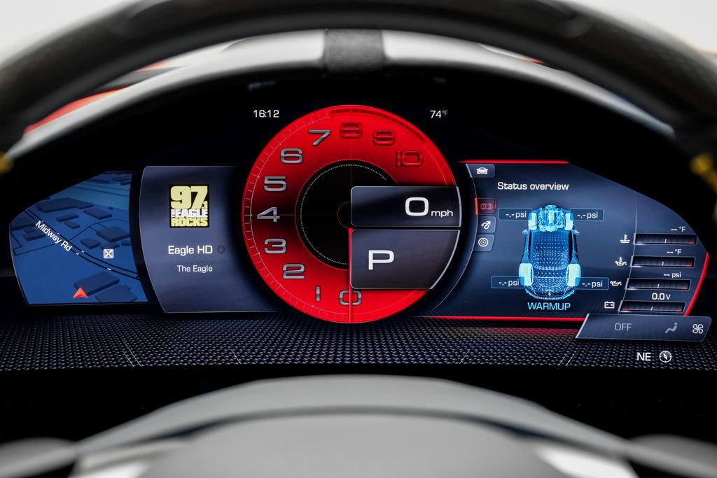 Used 2024 Ferrari Roma Spider RWD image 22