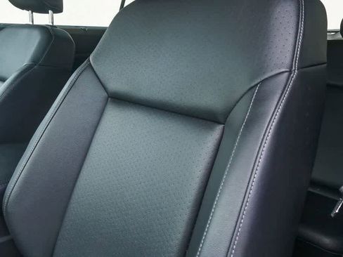 Used 2019 Volkswagen Atlas SE FWD image 12