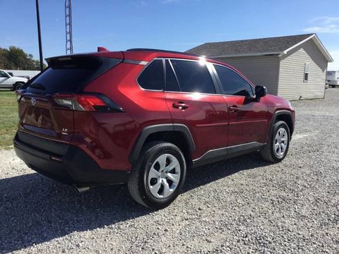 Used 2019 Toyota RAV4 LE w/ All Weather Liner Package AWD/4WD image 3