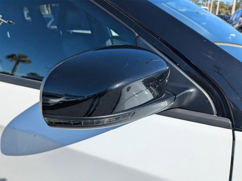 Used 2024 Jeep Compass Trailhawk image 12