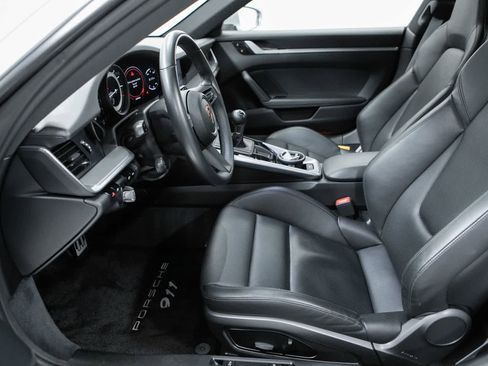 Certified 2020 Porsche 911 Carrera S RWD image 22