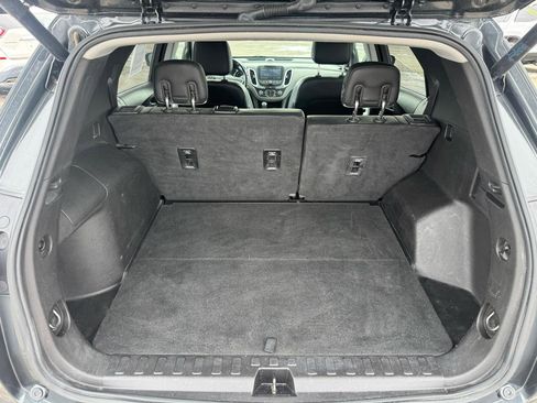 Used 2019 Chevrolet Equinox Premier image 9