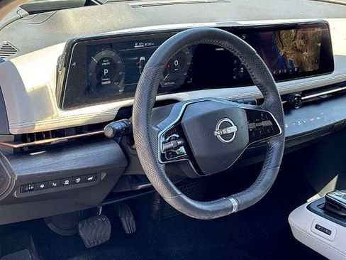 Certified 2024 Nissan Ariya FWD image 12