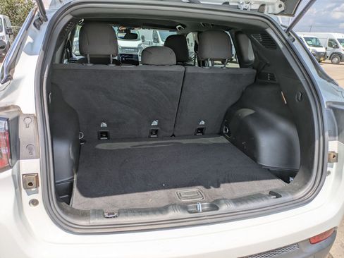 Used 2023 Jeep Compass Sport image 24