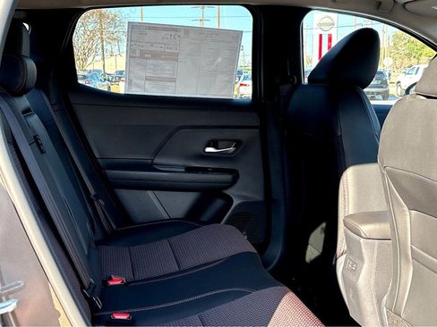 New 2026 Nissan Kicks SR w/ Illumination Package FWD image 11