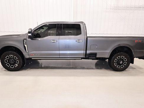 Certified 2024 Ford F350 Platinum image 7
