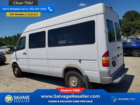 Used 2004 Dodge Sprinter 2500 w/ PWR Convenience Group RWD image 3