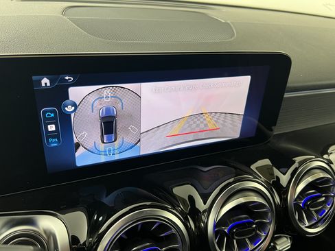 New 2026 Mercedes-Benz GLB 250 4MATIC image 31