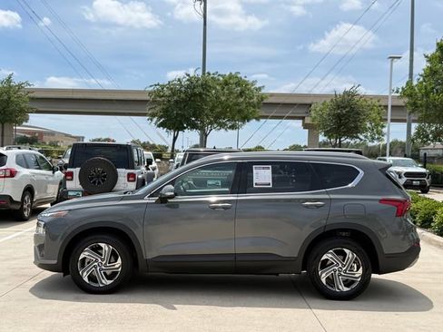 Used 2023 Hyundai Santa Fe SEL FWD image 8
