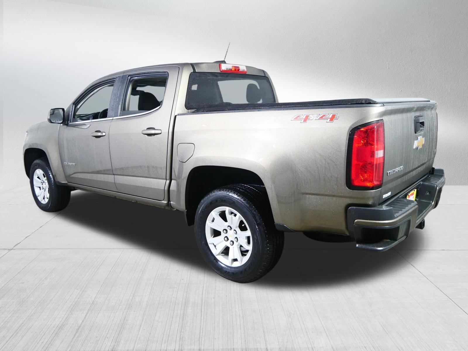 Used 2015 Chevrolet Colorado LT w/ LT Convenience Package AWD/4WD image 5