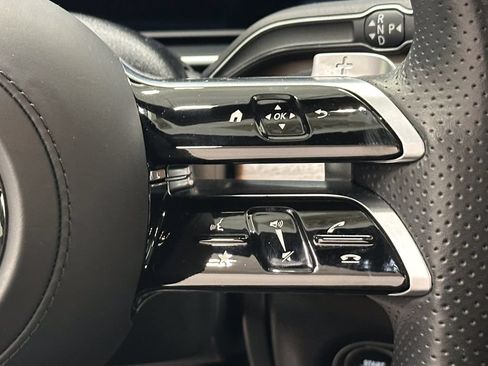 Certified 2025 Mercedes-Benz GLS 450 4MATIC image 30