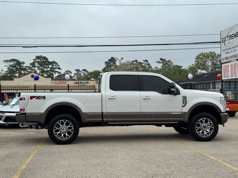 Used 2021 Ford F250 King Ranch w/ King Ranch Ultimate Package image 11