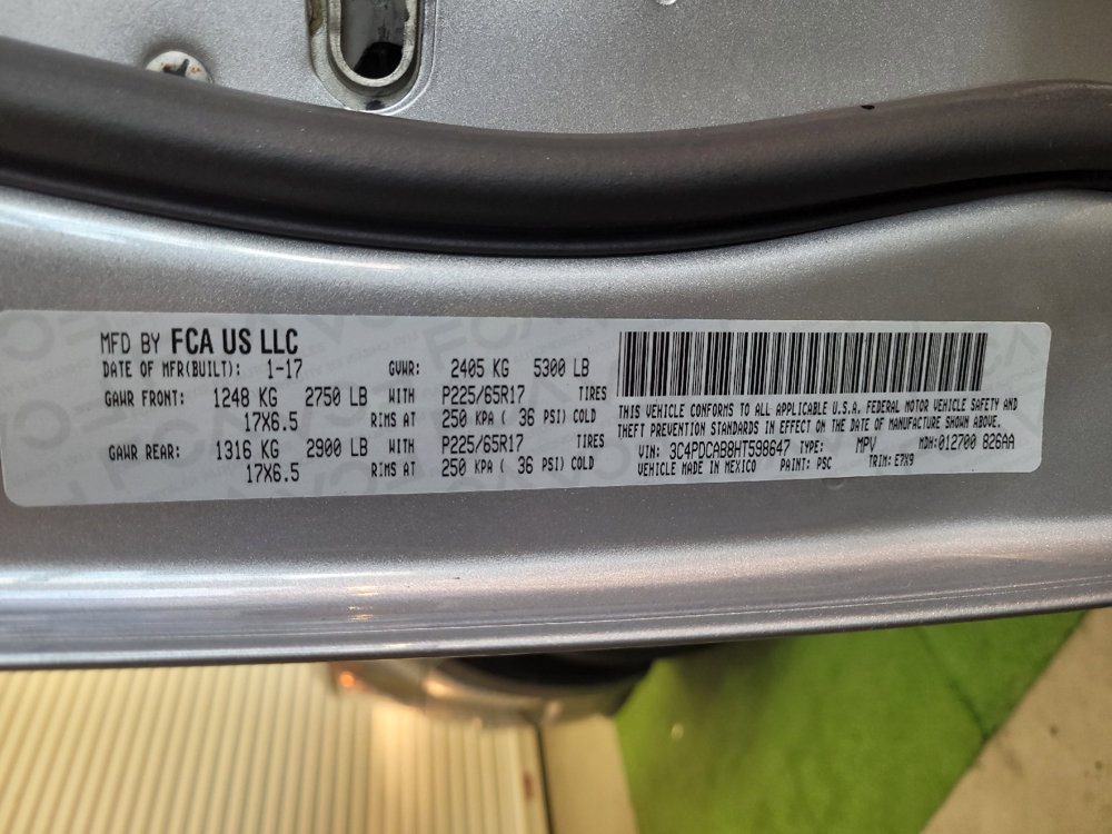 Used 2017 Dodge Journey SE w/ Flexible Seating Group FWD image 33
