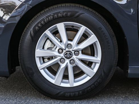 Certified 2025 Toyota Camry LE image 11