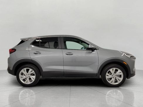 Used 2025 Buick Encore GX Preferred image 11