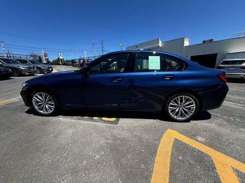 Used 2023 BMW 330i xDrive Sedan w/ Driving Assistance Package AWD/4WD image 11