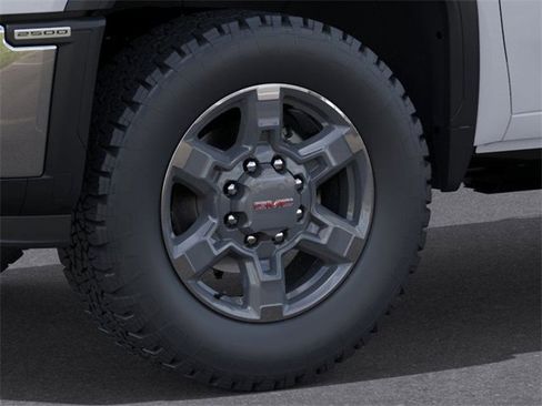 New 2026 GMC Sierra 2500 SLE image 9