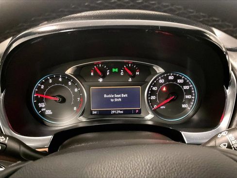 Used 2023 Chevrolet Traverse LT AWD/4WD image 25