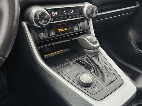 Used 2020 Toyota RAV4 XSE image 21