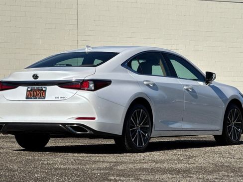 Used 2024 Lexus ES 350 w/ Premium Package image 4
