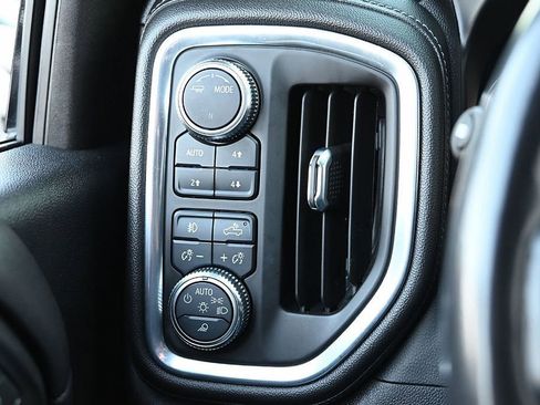 Used 2022 GMC Sierra 2500 Denali w/ Denali Ultimate Package image 23