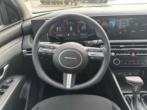 New 2026 Hyundai Tucson SEL image 11