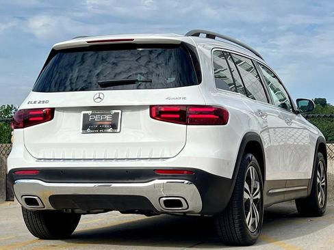Certified 2026 Mercedes-Benz GLB 250 4MATIC image 7